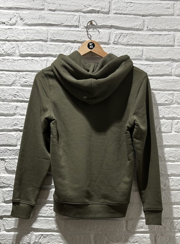 Dos du hoodie raglan Saint Viateur vert molletonné en coton bio